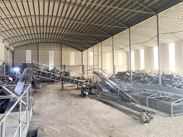 河南鞏義大型石料生產線現場設備運行穩定