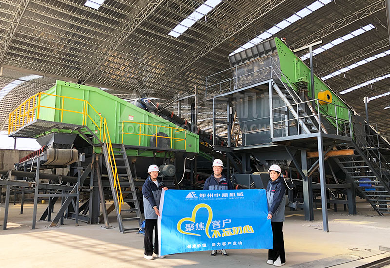 技術工程師現場合影留念