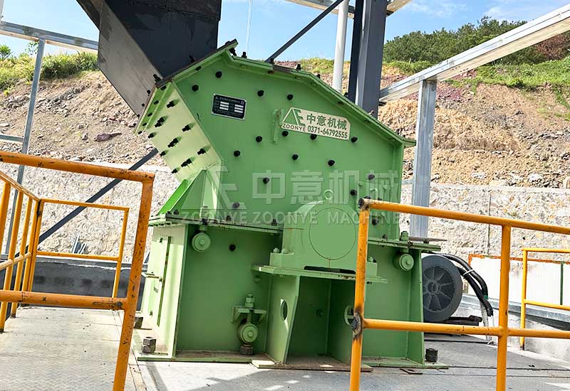 高效細(xì)碎機(jī) 高效細(xì)碎機(jī)